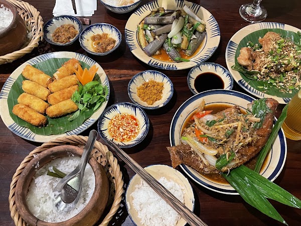 Cơm niêu Chạn 3