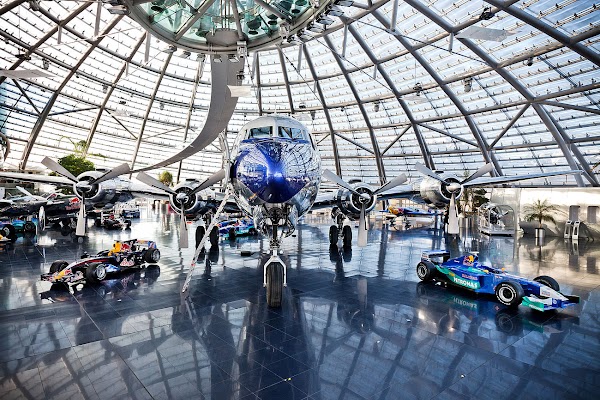 Red Bull Hangar-7 5