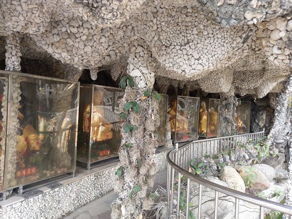 Stone Temple 4