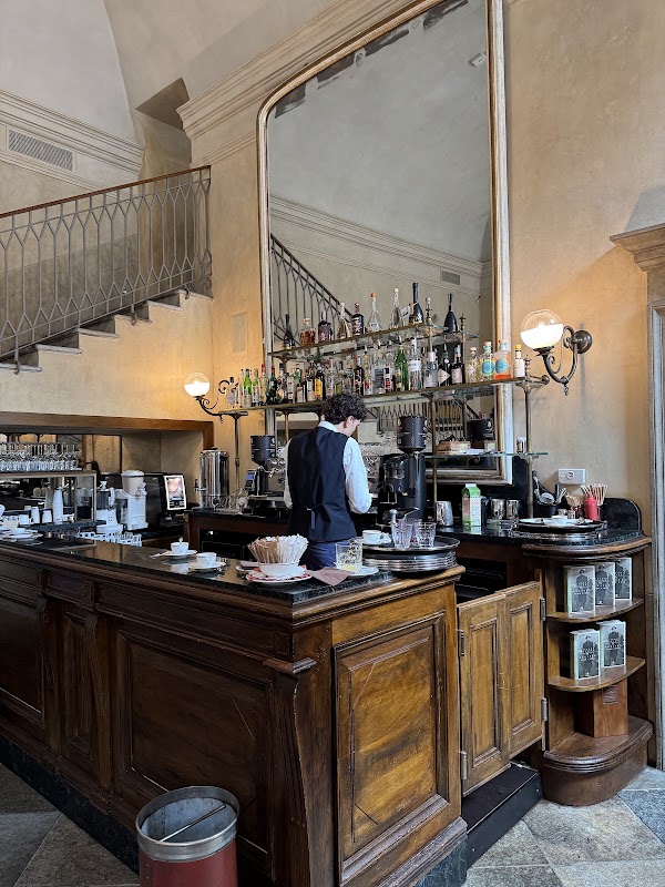 Giacomo Caffè 3