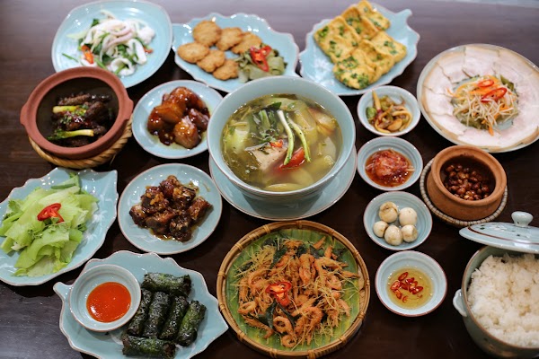 Cơm nhà vui 4
