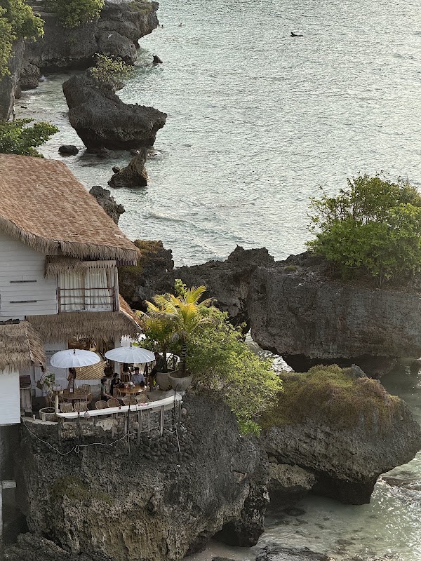 Le cliff restaurant 2
