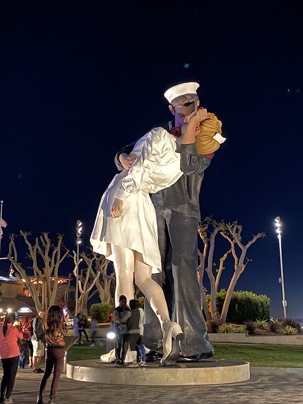 Public Art "Embracing Peace"