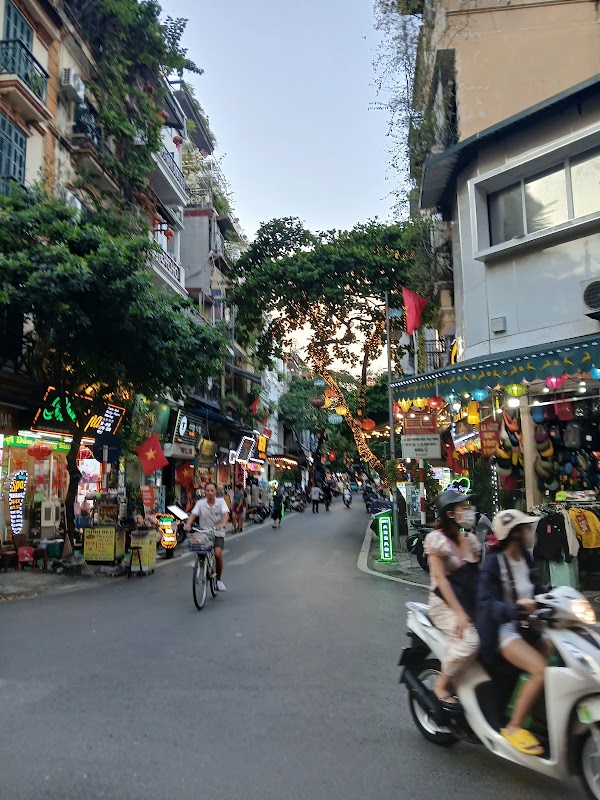 Phố Hàng Bạc 1