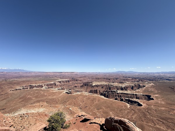 Grand View Point Trail