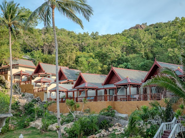 Crystal Bay Yacht Club Beach