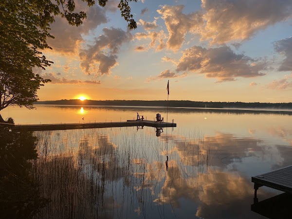 Miller Lake Ontario Rental Cottage "Loon Lodge" on the Bruce Peninsula near Tobermory 4