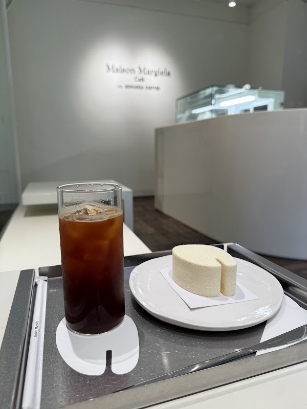 Maison Margiela Flagship Hannam Café 5