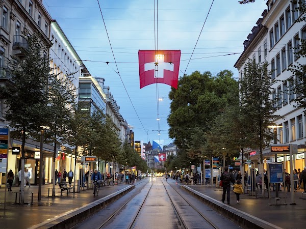 Bahnhofstrasse/HB