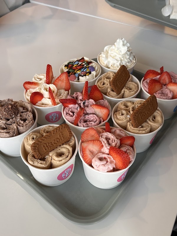Roll'd Up - Dessert Lounge 4