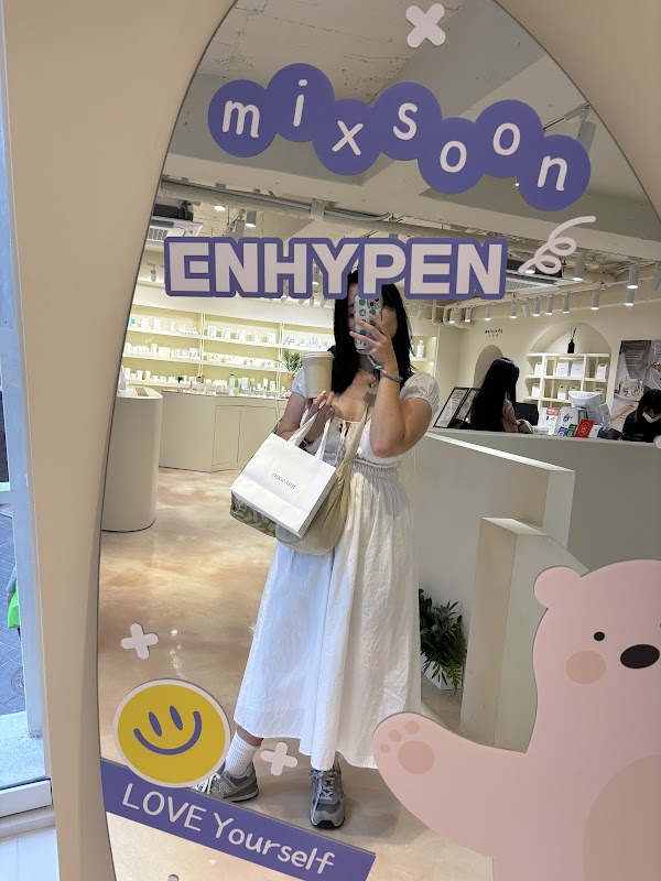 믹순 플래그십 스토어(Mixsoon Flagship Store) 2