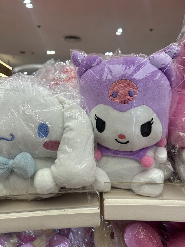 Sanrio shop 2
