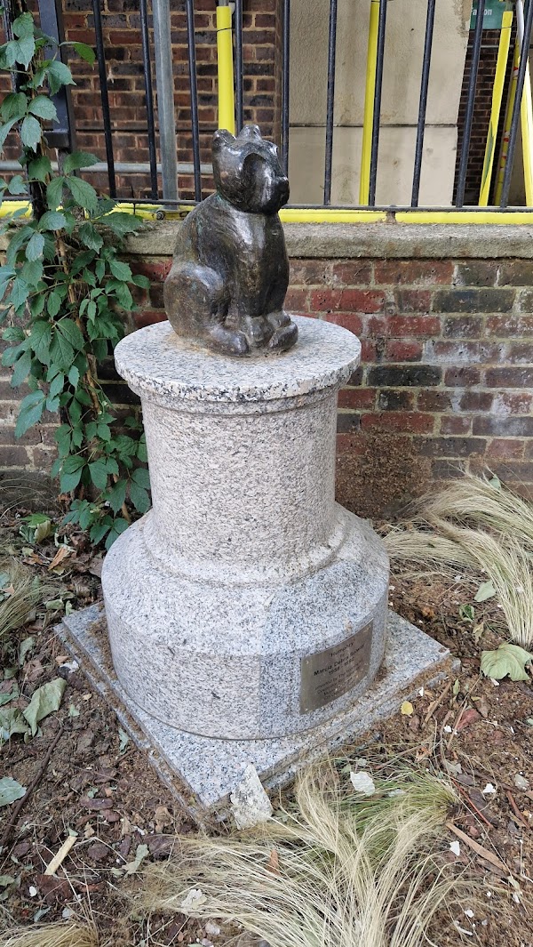 London 8