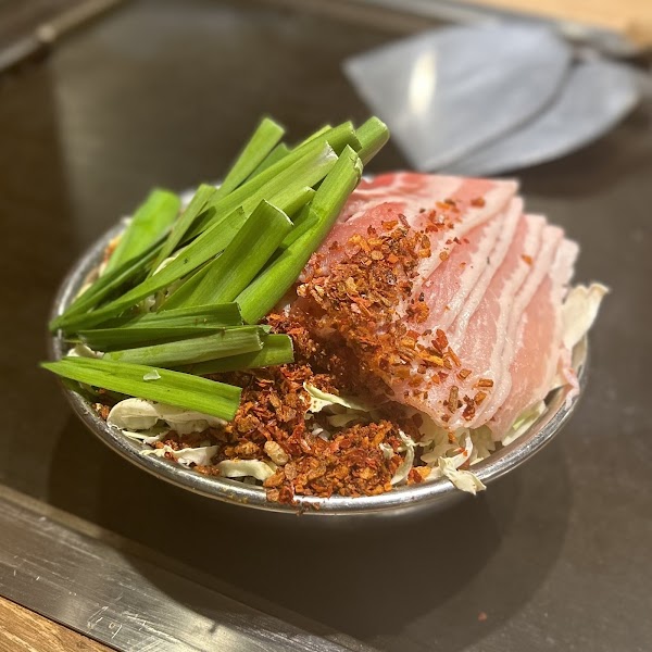 Monja Sakaba Dashiya - Shinjuku Kabukicho Sakura-dori 2