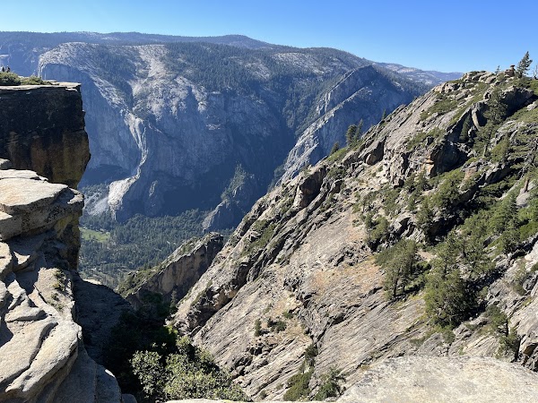 Sentinel Dome and Taft Point Trailhead 5
