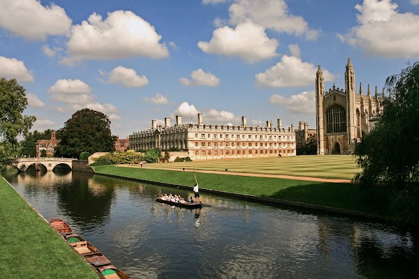 Traditional Punting Cambridge