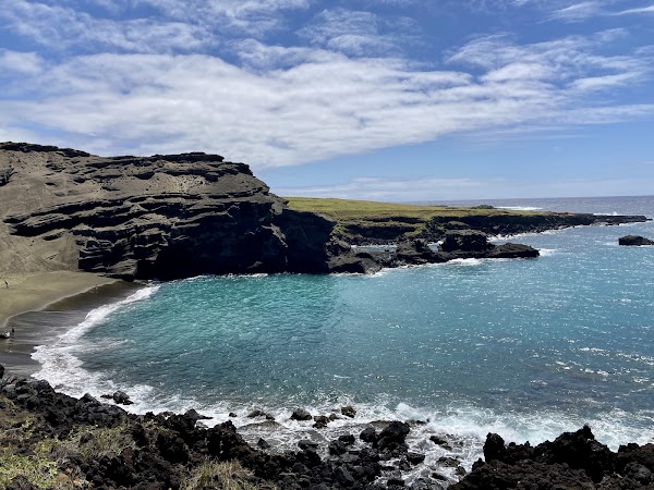Papakōlea Green Sand Beach