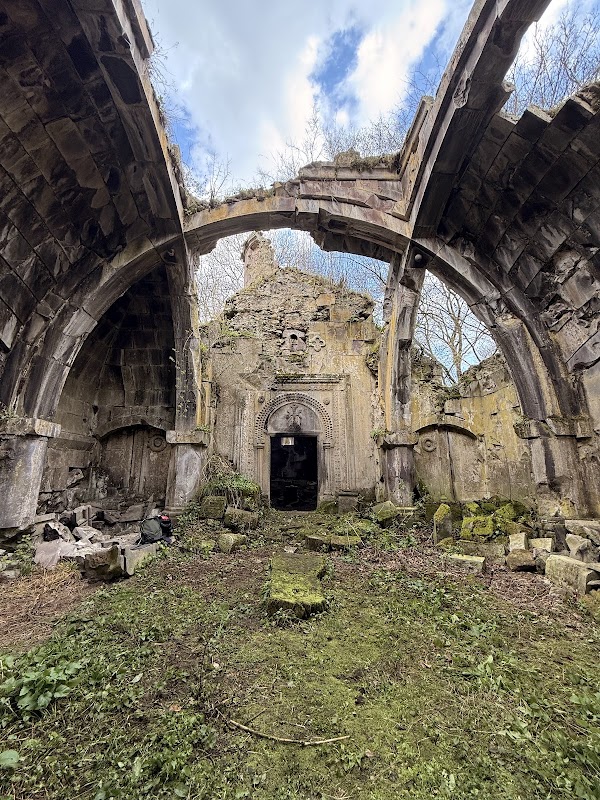 Deghdznut Monastery 1