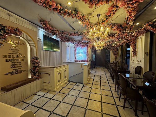 Helena Restaurant Café 2