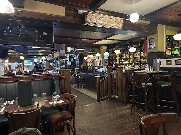 The Old Storehouse Bar and Restaurant 2