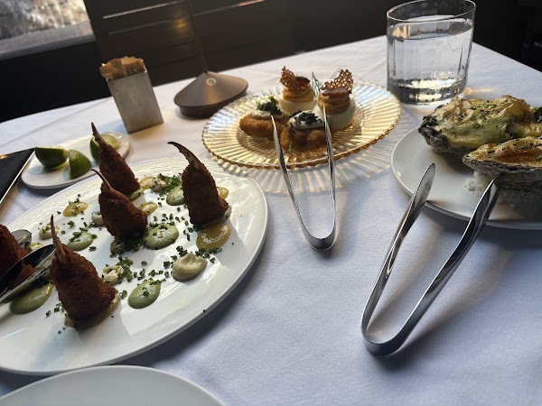 Dakota's Steakhouse 3