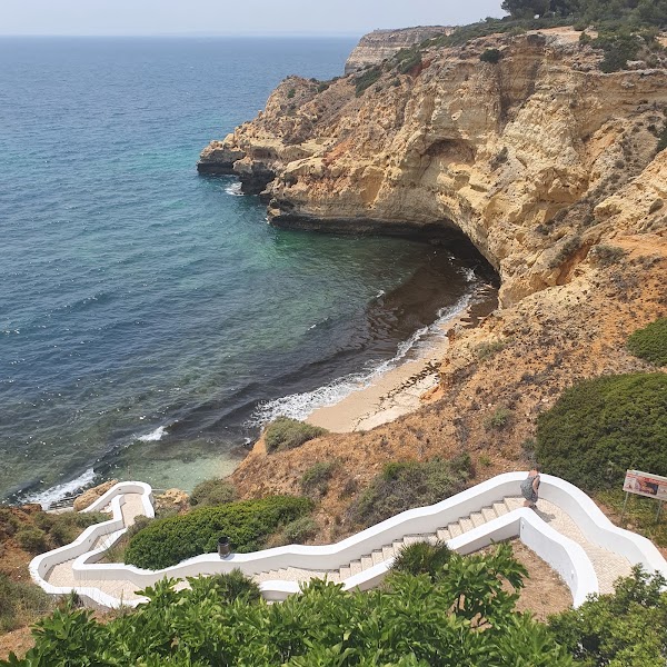 Monte Carvoeiro Square 5