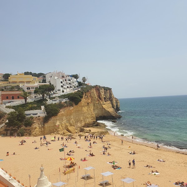 Monte Carvoeiro Square 3