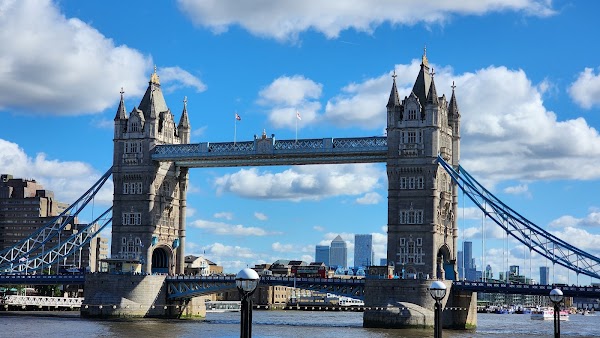 London Bridge City