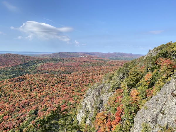 Robertson Cliffs Lookout - Algoma Highlands Conservancy