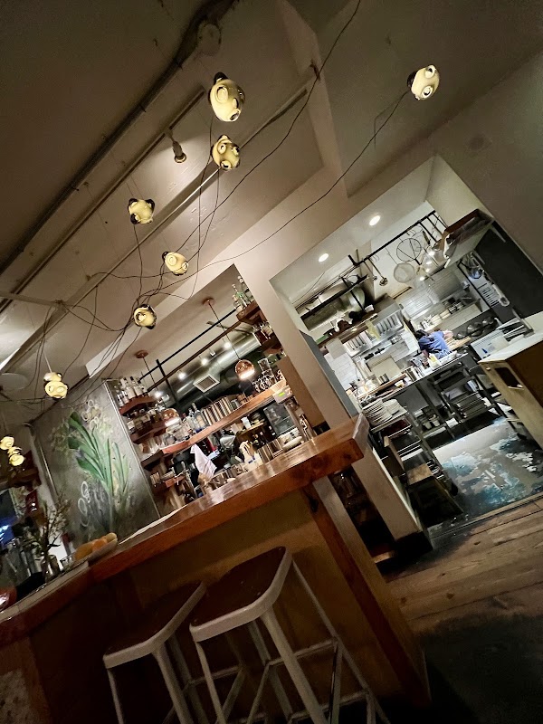 Farmer's Apprentice Restaurant 3