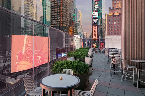 New York Marriott Marquis 1