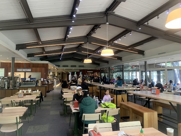 Yosemite Lodge Food Court 2
