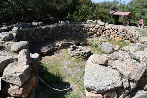 Nuraghe La Prisgiona 5