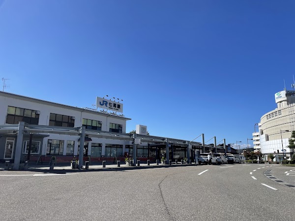 Nanao Station