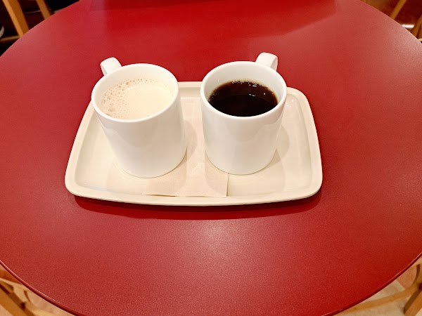 Cafe Veloce 3