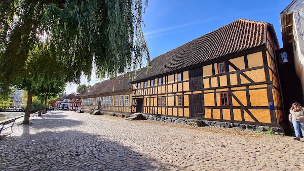The Old Town 4