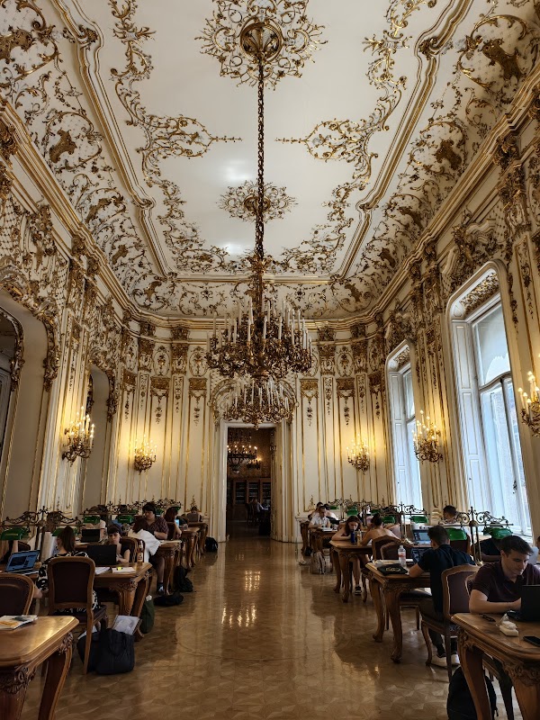 Metropolitan Ervin Szabó Library