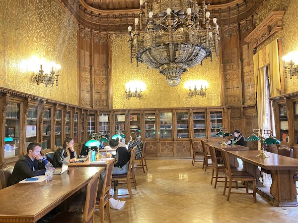 Metropolitan Ervin Szabó Library 4