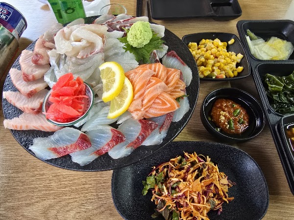 우주횟집 본점 3