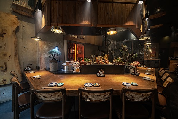 Robata Sannomiya Sanchoku Ichiba