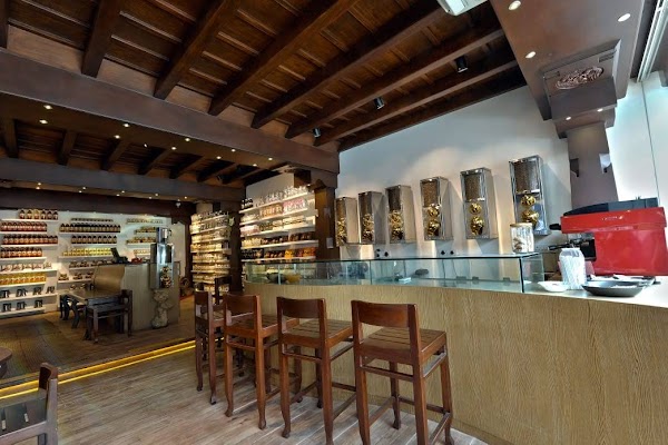 Ainmane Café & Speciality Store