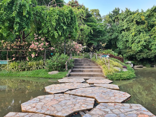Queen Sirikit Park 5