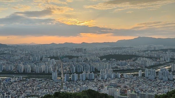 Yongmasan-ro 2