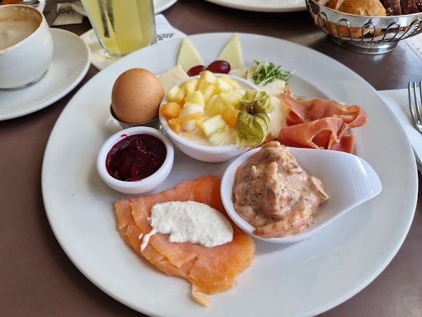 Cafe Glockenspiel GmbH 3