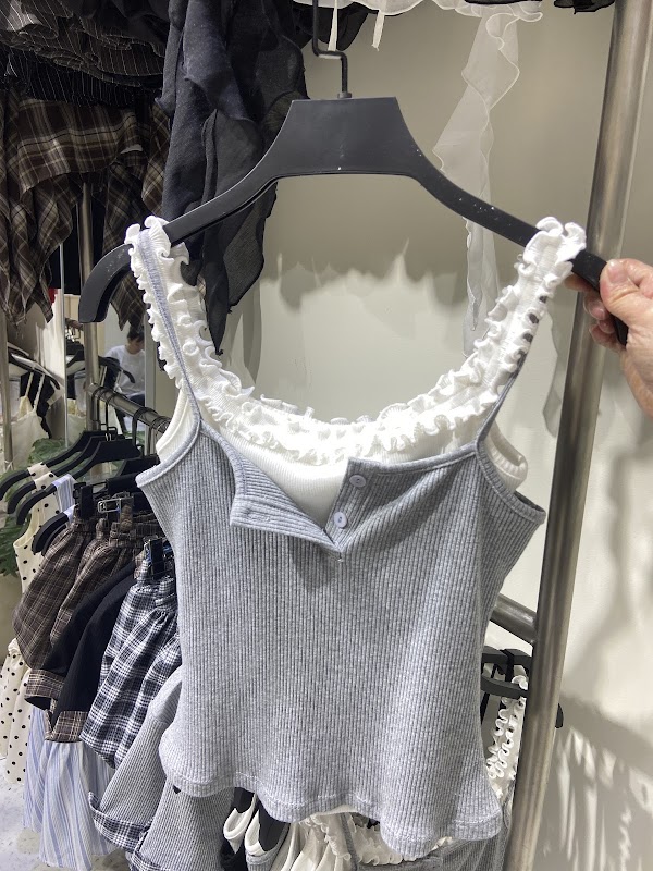 Crispus.closet 4