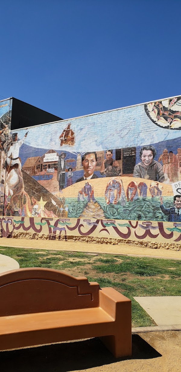 Unidad Park & Community Garden