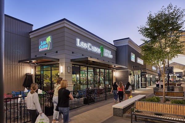 Tulsa Premium Outlets 1