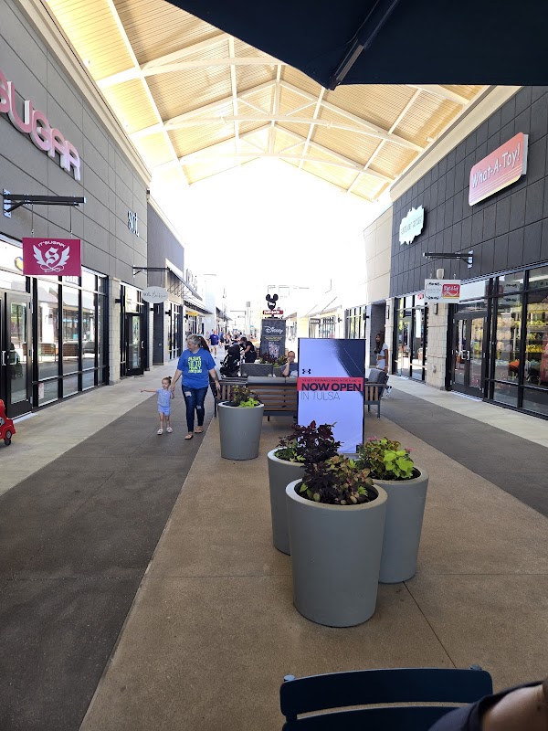 Tulsa Premium Outlets 3