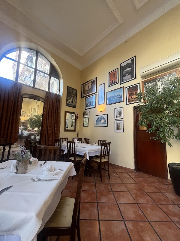 Scalini Italian Restaurant 1