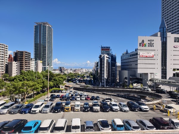 Shin-Kobe Station 2